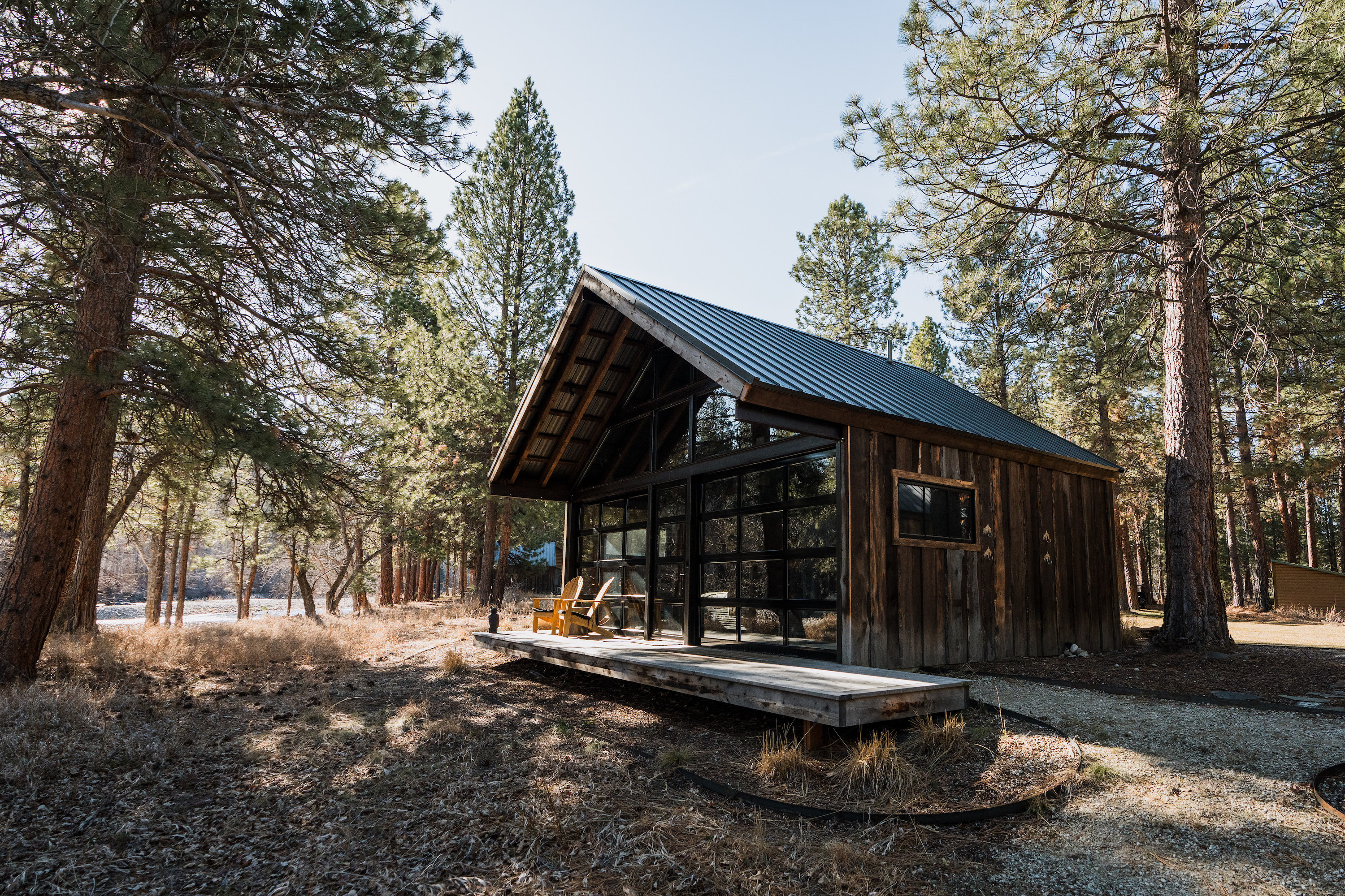 Blue Wing Glamping Hut